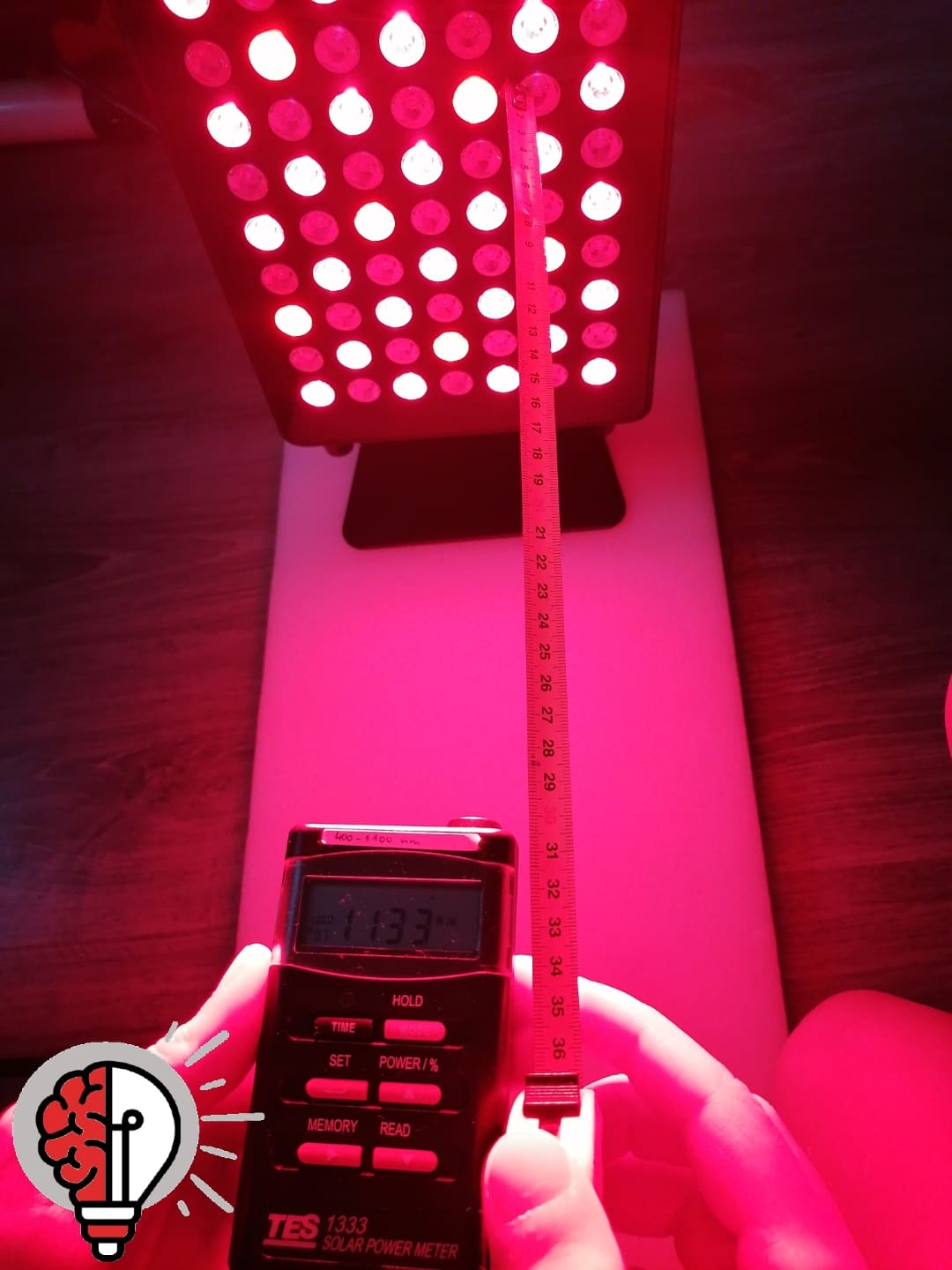 Mitochondriak - red, nir and UV light therapy devices, blue light blocking glasses and indoor lightning solutions